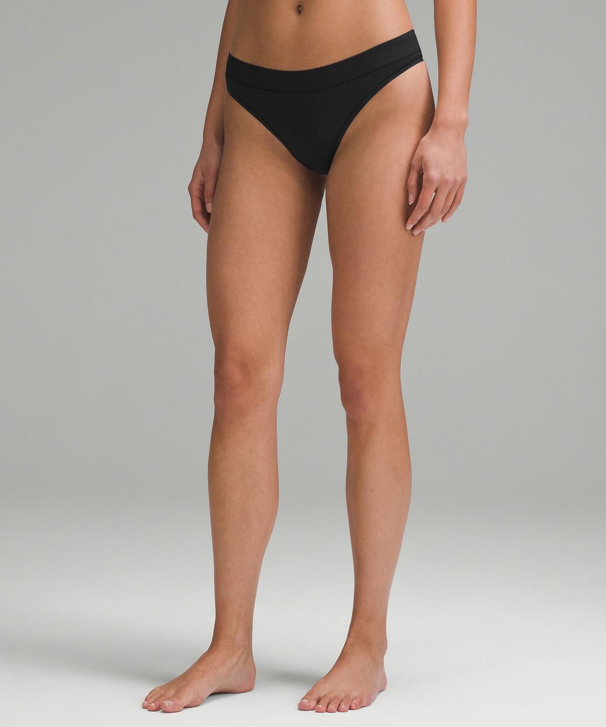 Biancheria Intima Donna Lululemon UnderEase Mid-Rise Thong Strisce Bianche Nere | IT_LuLu79961