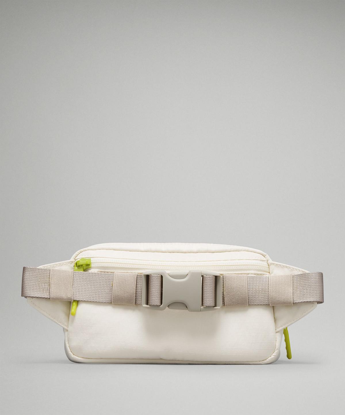 Borse Crossbody Bag Lululemon Everywhere Mini Gialle Bianche | IT_LuLu33695