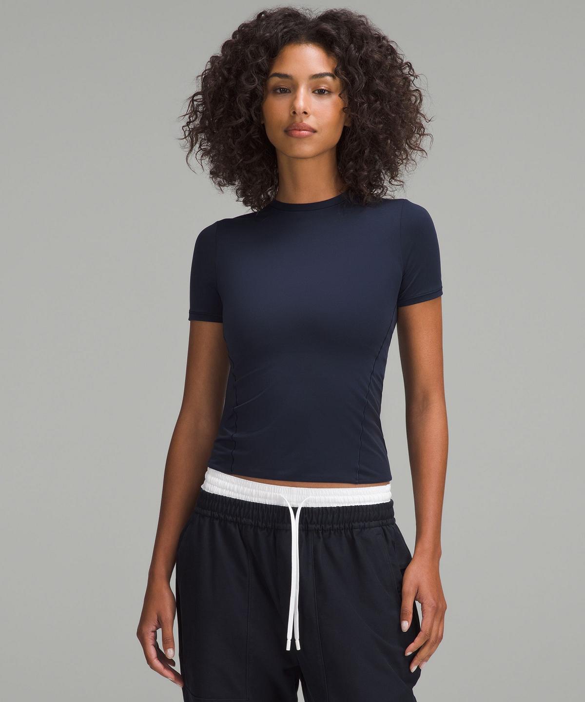 Camicie Donna Lululemon Wundermost Ultra-Soft Nulu Hip-Length Crew Short-Sleeve Blu Marino | IT_LuLu64590