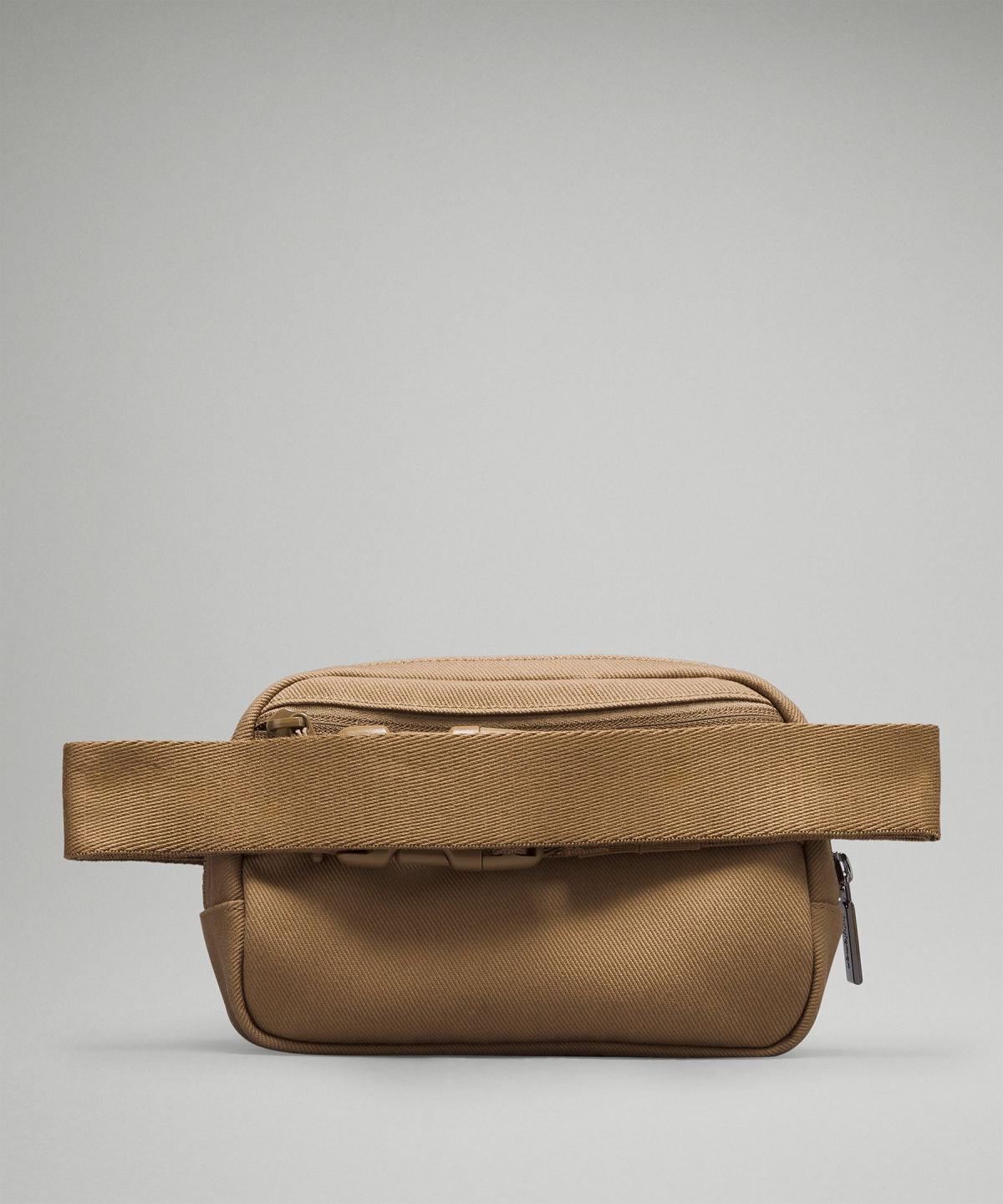 Marsupio Bag Lululemon Everywhere 1L Beige | IT_LuLu48261