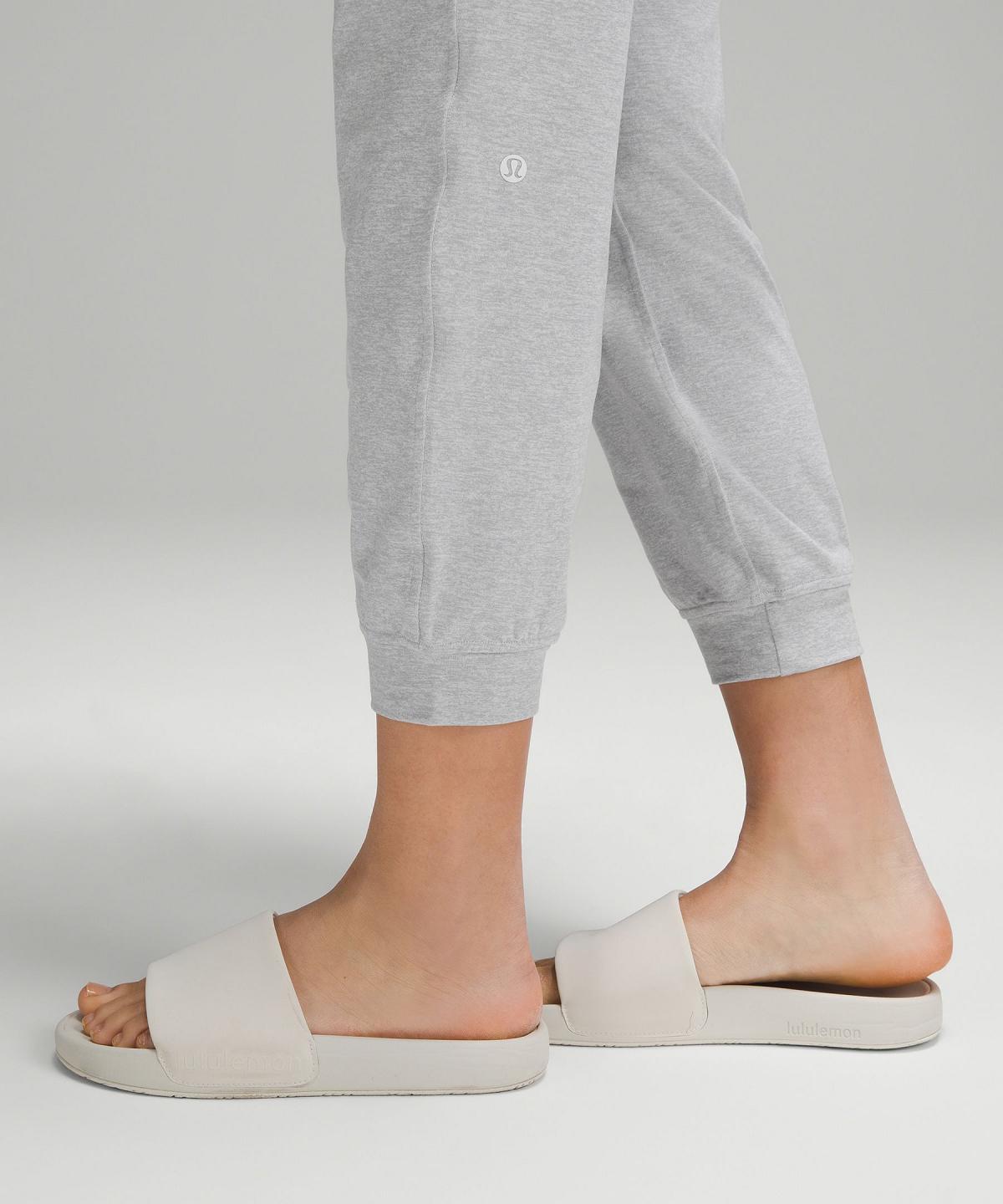 Pantaloni Donna Lululemon Soft Jersey Classic-Fit Mid-Rise Grigie Chiaro | IT_LuLu29797