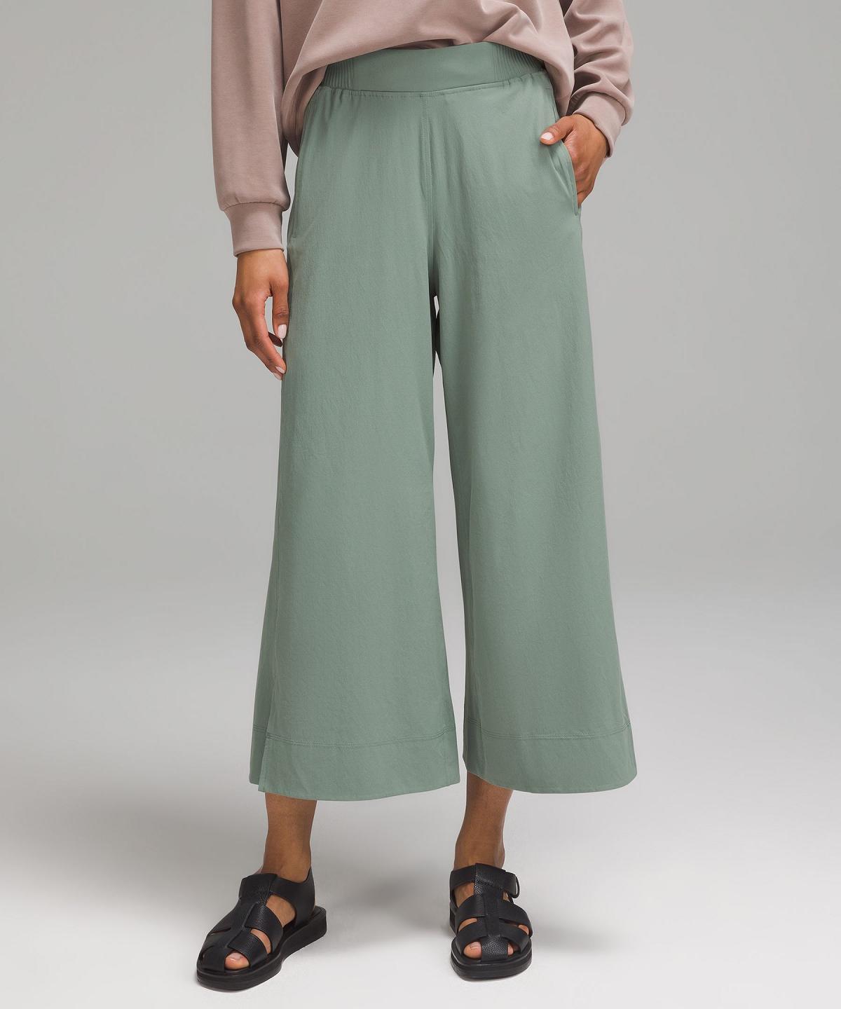 Pantaloni Donna Lululemon Stretch Woven Wide-Leg High-Rise Cropped Verdi | IT_LuLu49696