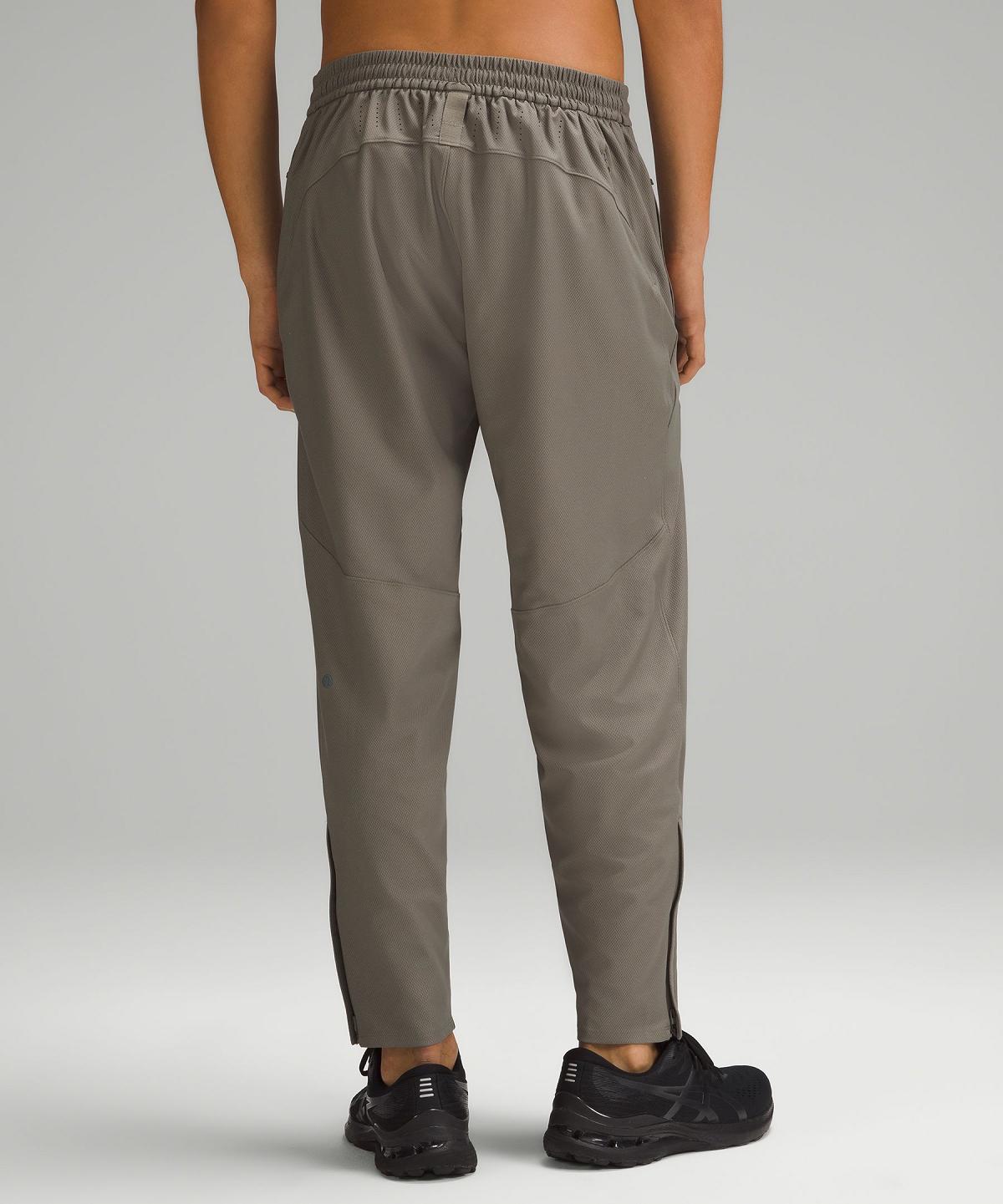 Pantaloni Uomo Lululemon Knit Training Grigie | IT_LuLu85572