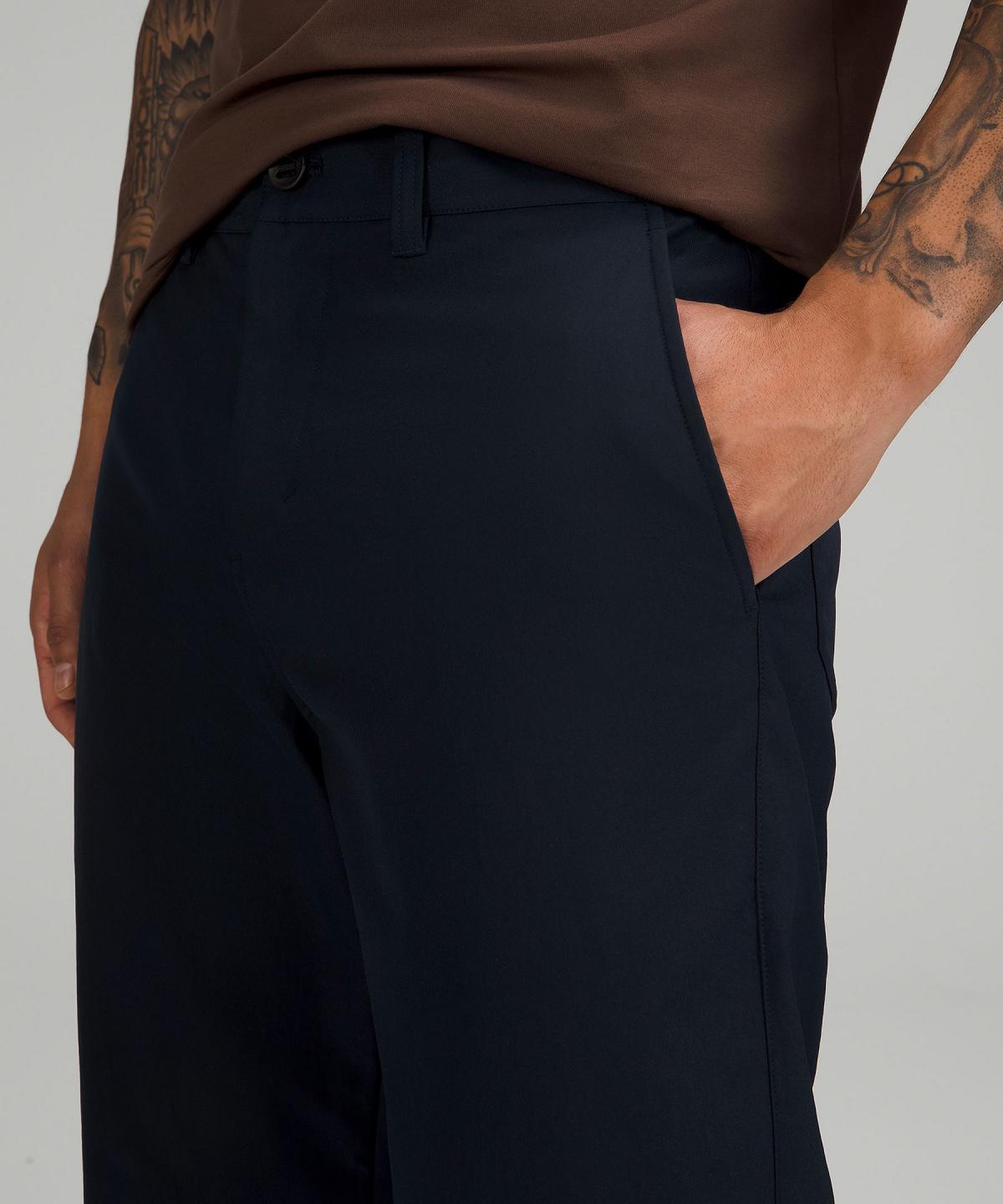 Pantaloni Uomo Lululemon Relaxed-Tapered Smooth Twill Blu Marino | IT_LuLu64462