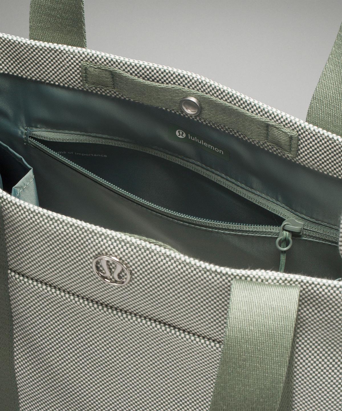 Tote Bag Lululemon Two-Tone Canvas 10L Grigie Verdi | IT_LuLu98136